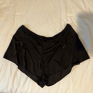 Women’s intimate / sleepwear black lace bottoms